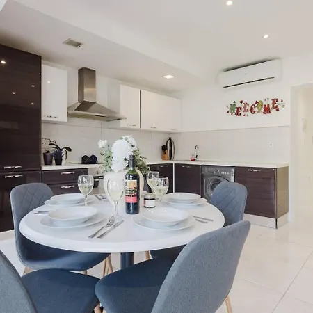Apartamento St Julians Centre 3bed With Views! By Homely St. Julian's